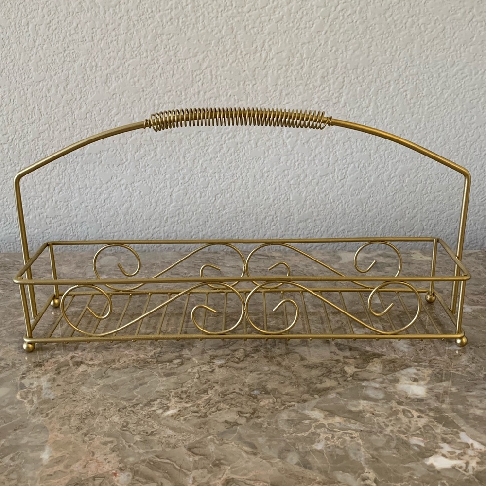 Table Decor - Gold